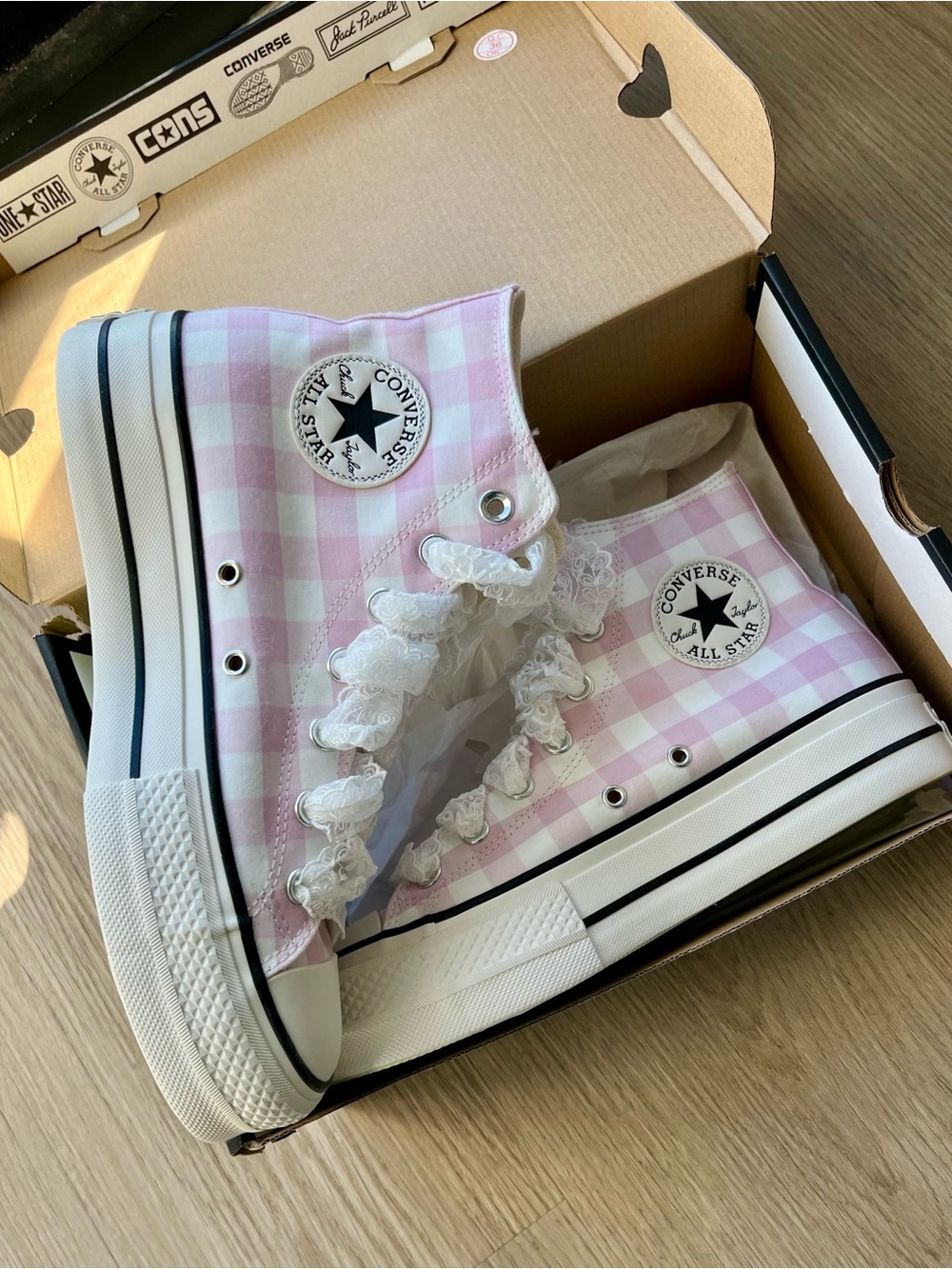 Converse High Top Sneakers Pink and White Gingham Size US 8